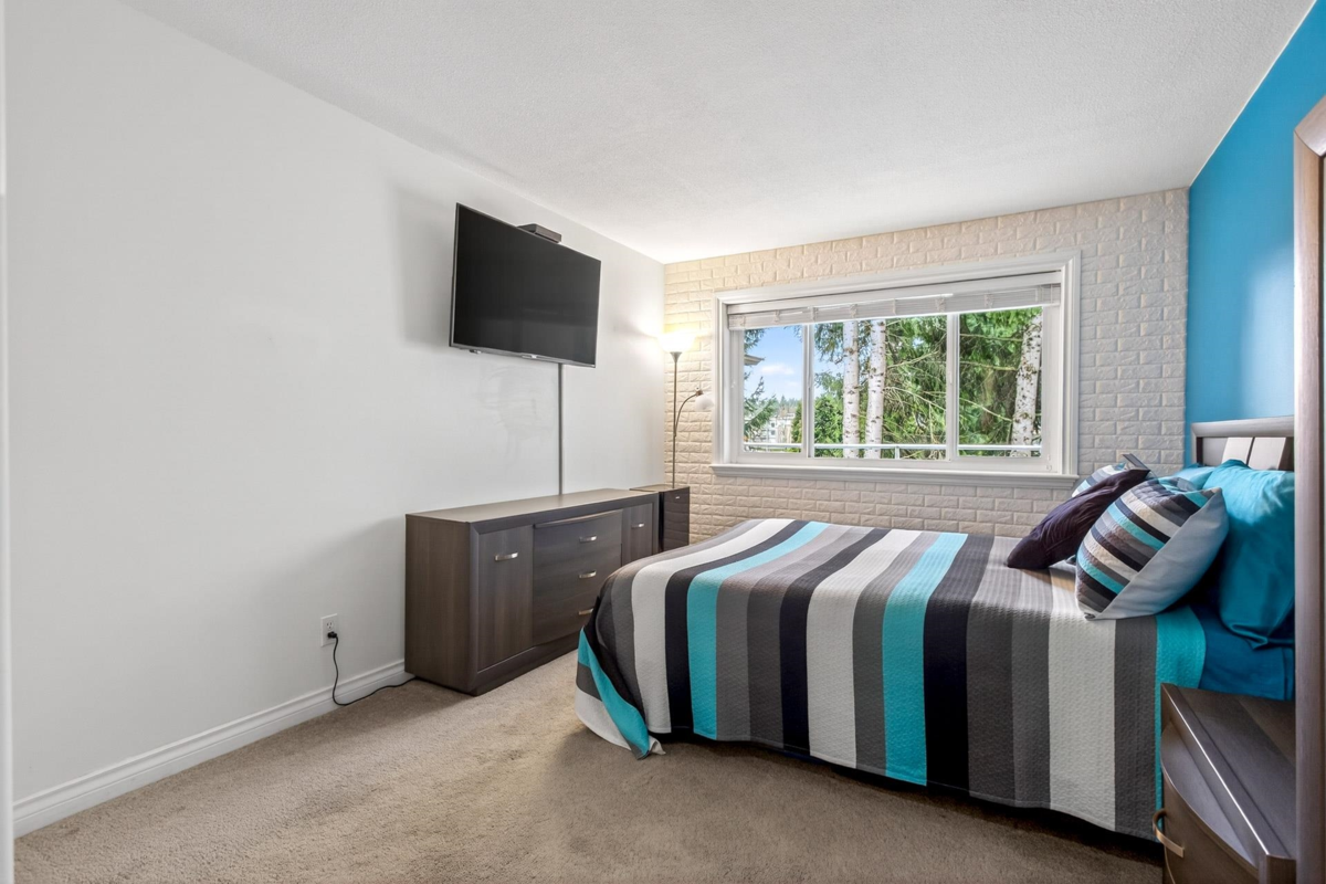 Hallway Photo of 307 33675 Marshall Road, Abbotsford, BC