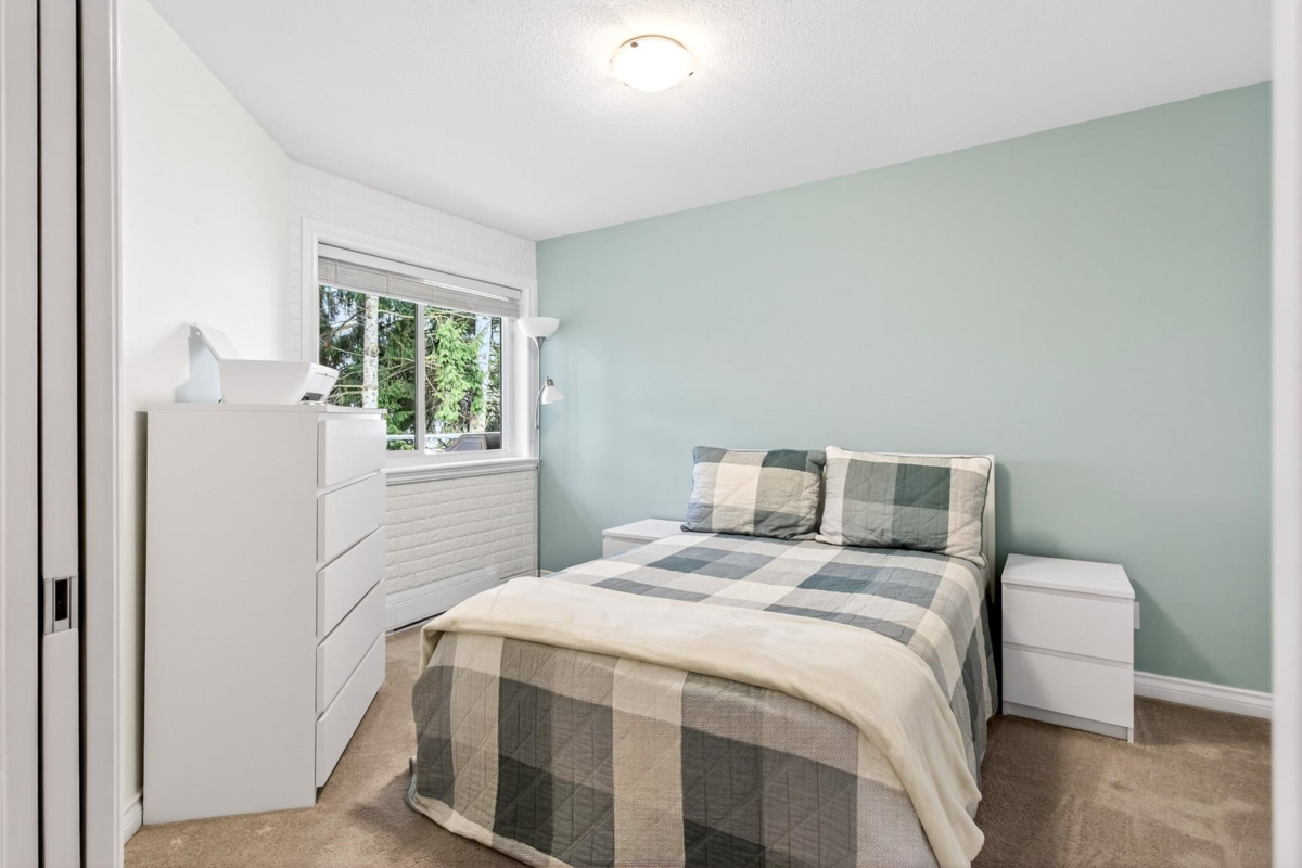 Laundry Room Photo of 307 33675 Marshall Road, Abbotsford, BC