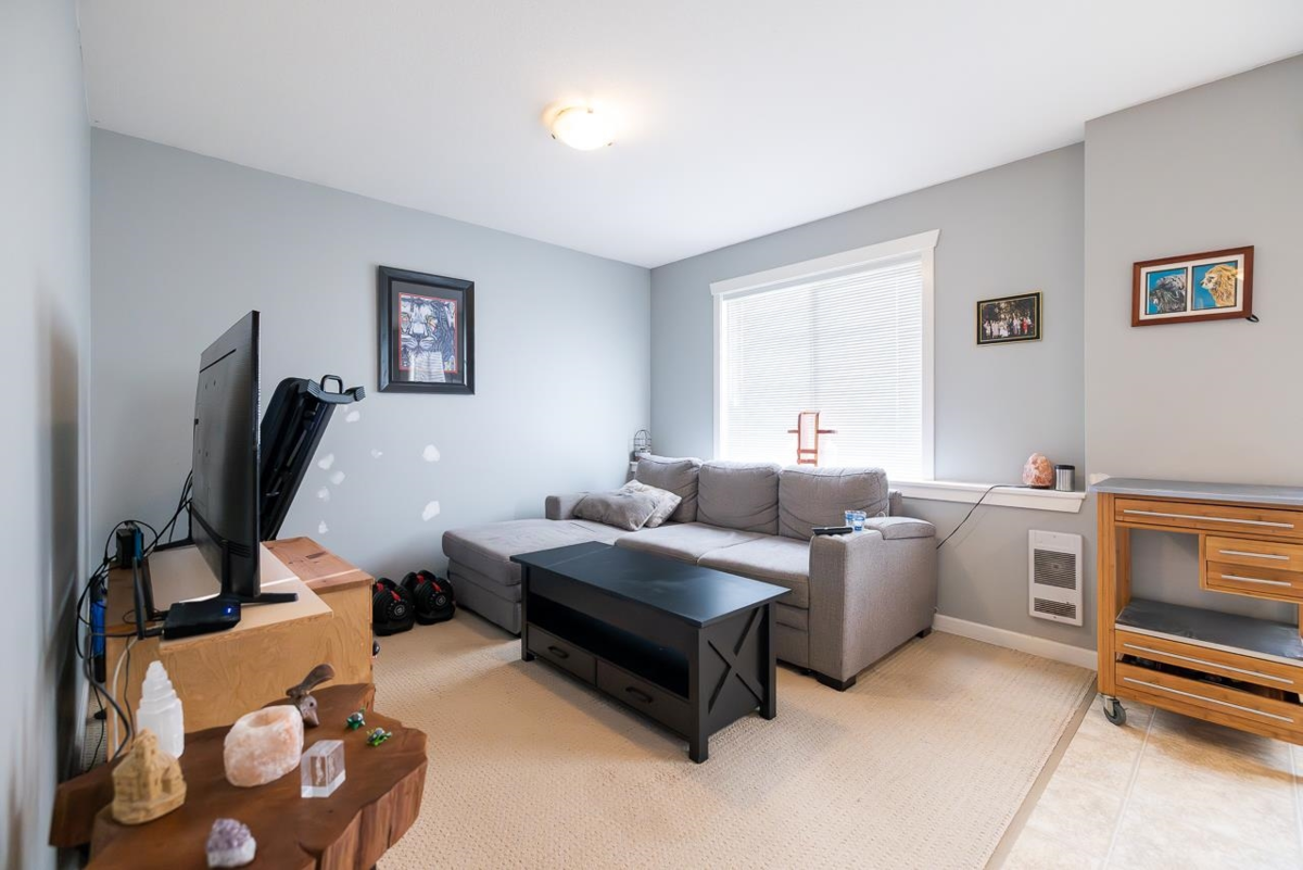 Hot Tub / Spa Photo of 18940 72 Avenue, Surrey, BC