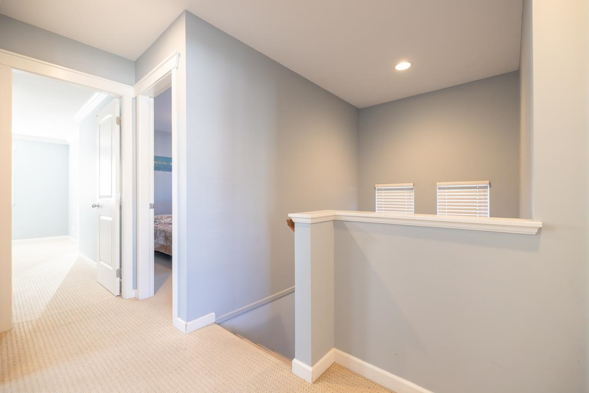 Loft / Bonus Room Photo of 18940 72 Avenue, Surrey, BC