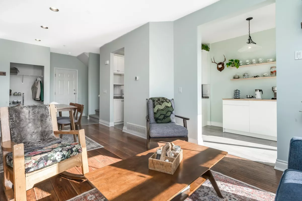 Bedroom 2 Photo of 10 35287 Old Yale Road, Abbotsford, BC