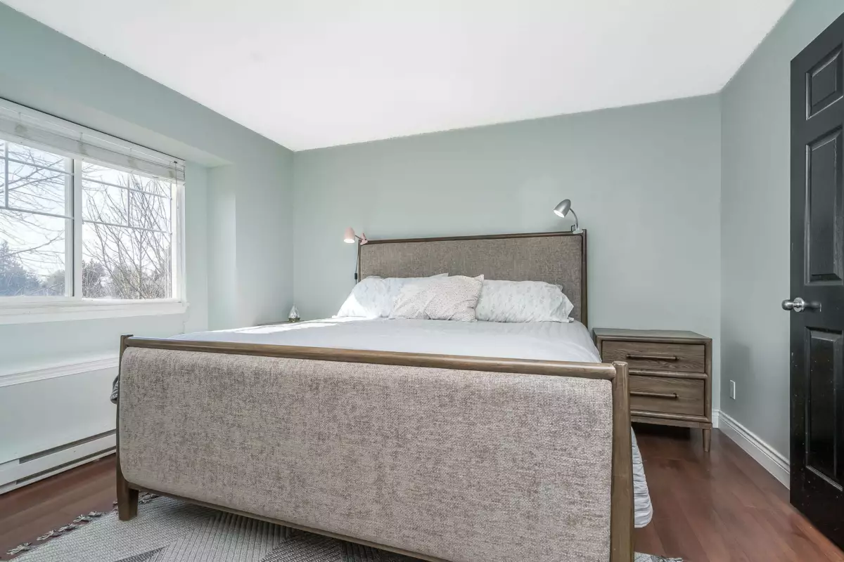 Hallway Photo of 10 35287 Old Yale Road, Abbotsford, BC