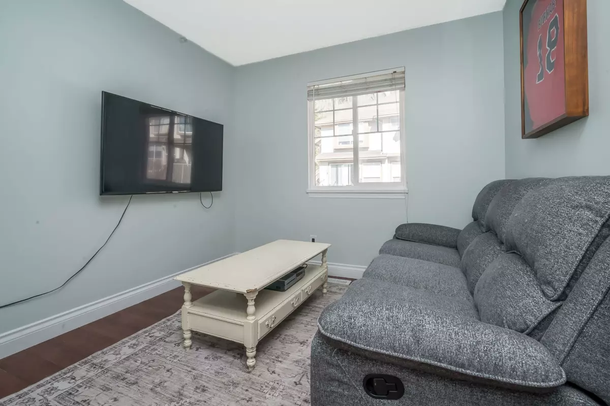 Outdoor Deck Photo of 10 35287 Old Yale Road, Abbotsford, BC