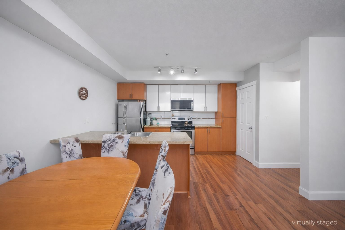 Family Room Photo of 41 13239 Old Yale Road, Surrey, BC
