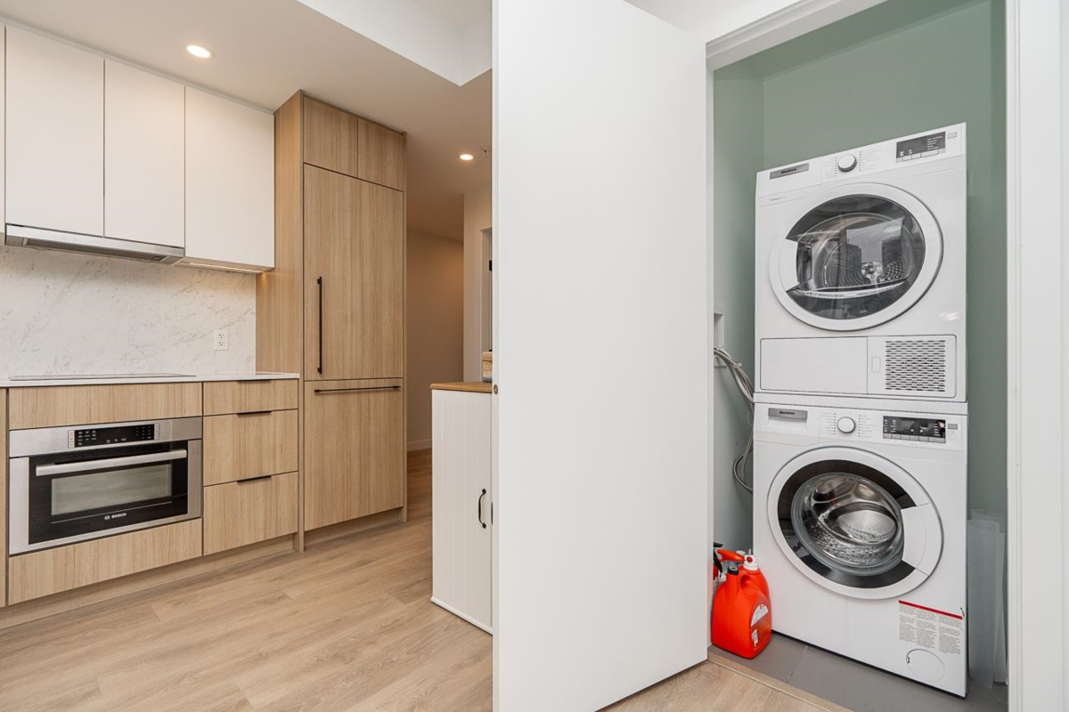 Bedroom 3 Photo of 205 13685 102 Avenue, Surrey, BC