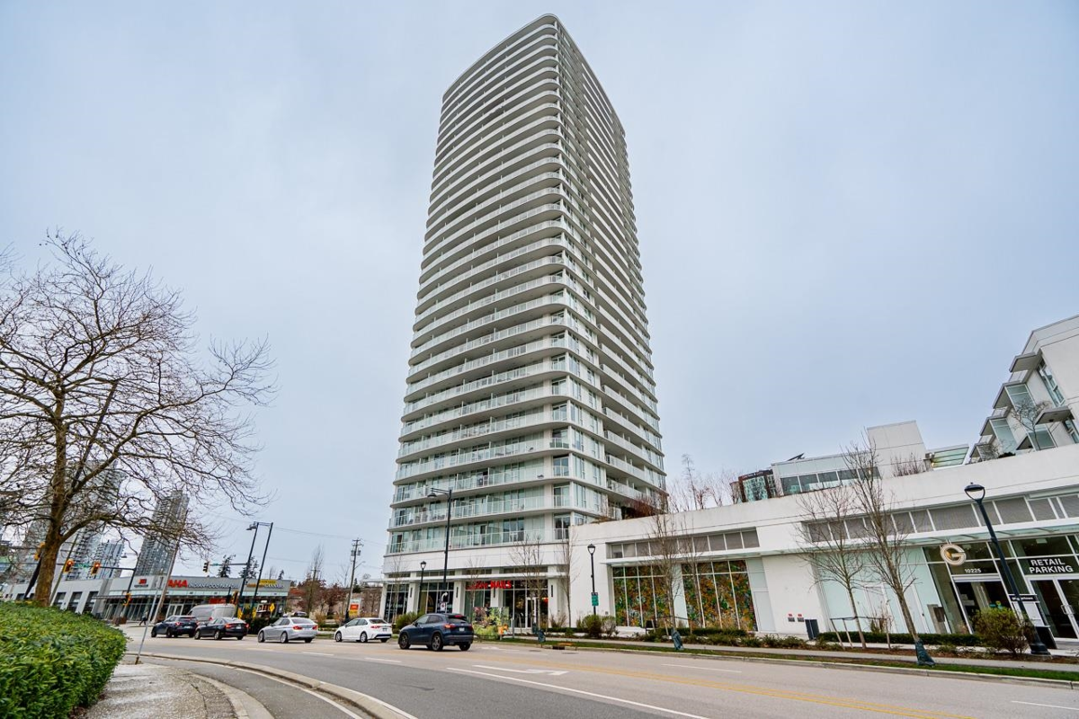 Hallway Photo of 205 13685 102 Avenue, Surrey, BC