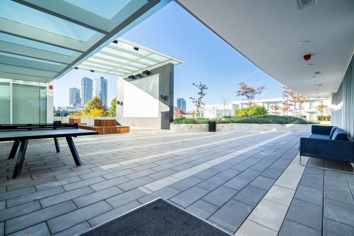 Laundry Room Photo of 205 13685 102 Avenue, Surrey, BC