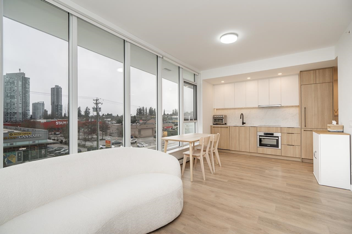 Living Room Photo of 205 13685 102 Avenue, Surrey, BC