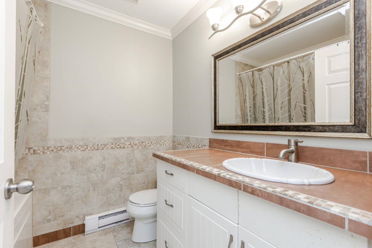 Outdoor Deck Photo of 202 5641 201 Street, Langley, BC