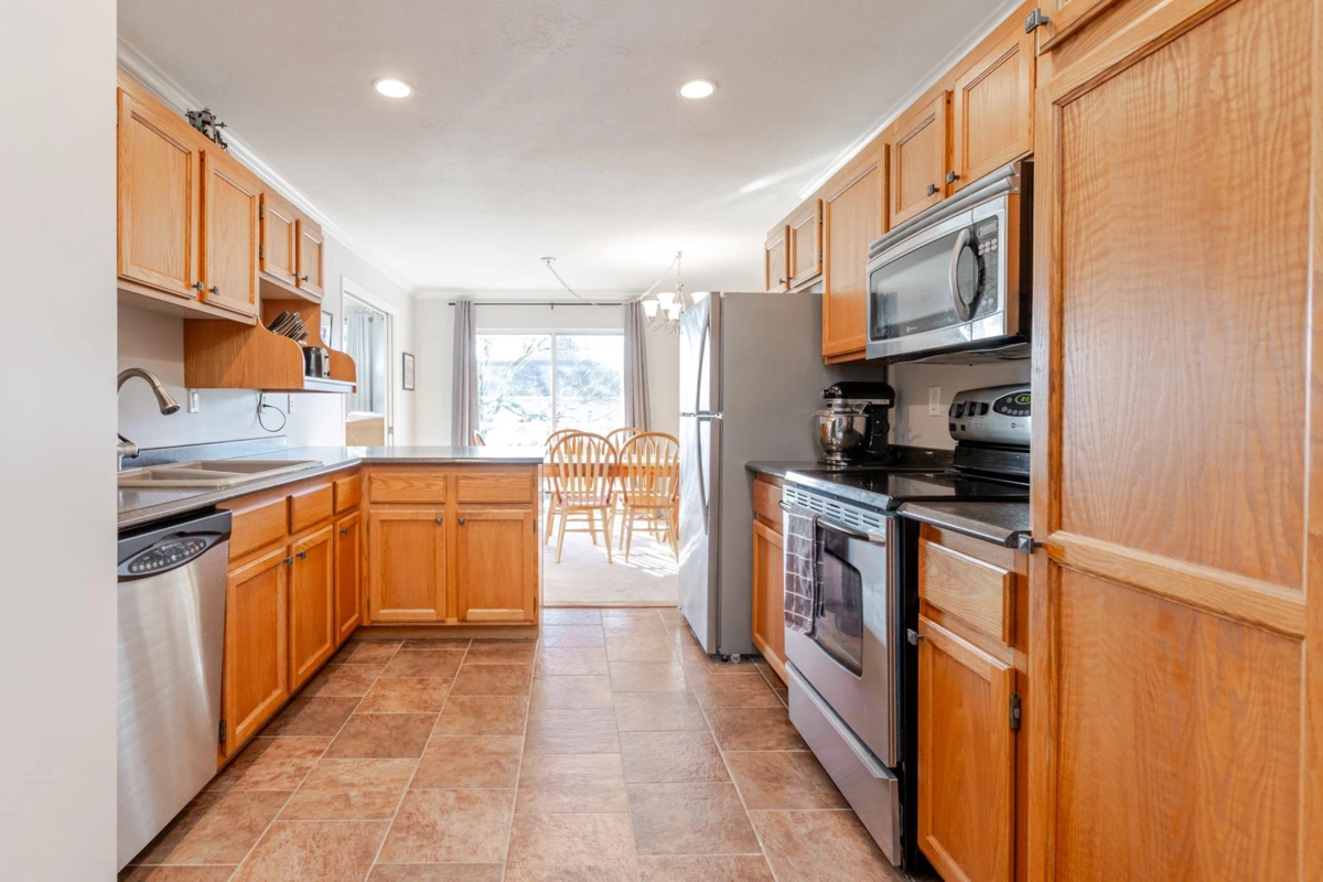 Walk-In Closet Photo of 202 5641 201 Street, Langley, BC