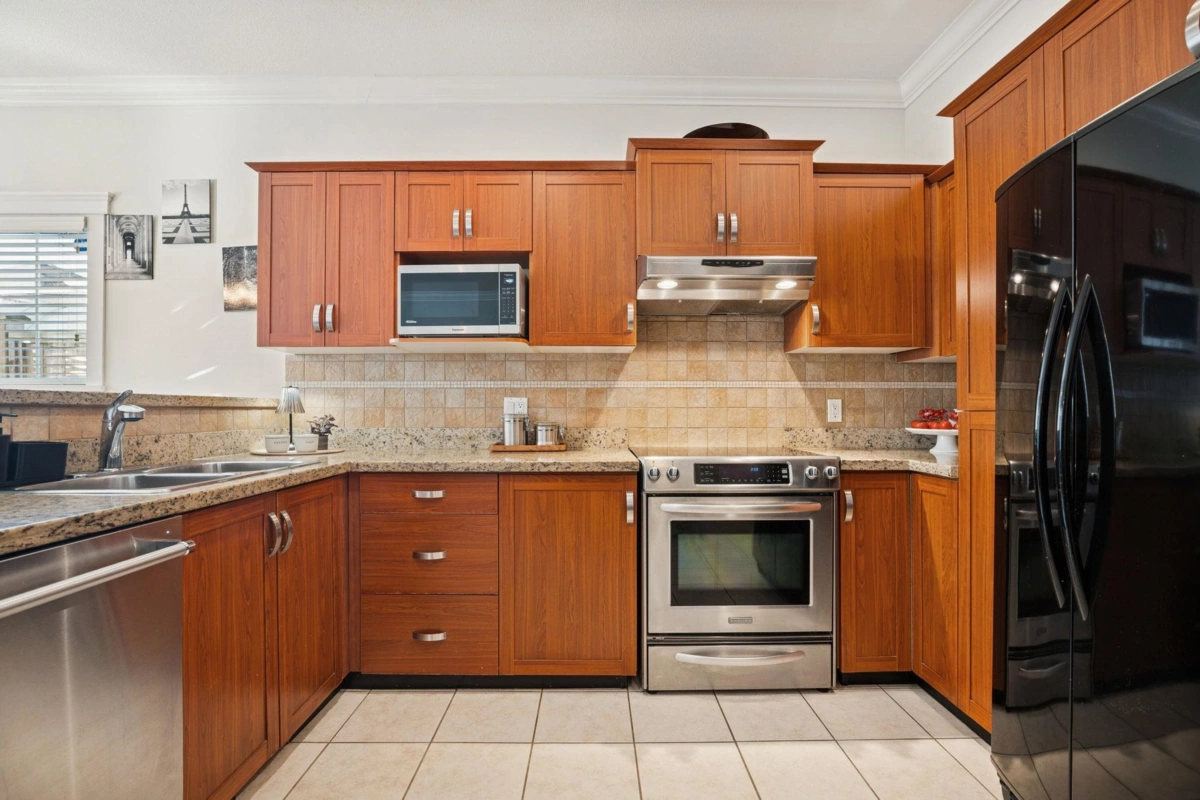 Family Room Photo of 210 3000 Riverbend Drive, Coquitlam, BC