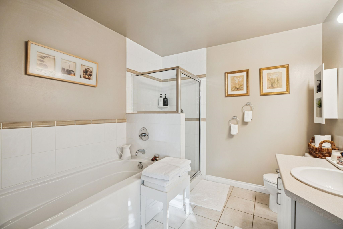 Office / Den Photo of 210 3000 Riverbend Drive, Coquitlam, BC