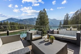 309 Munroe Avenue, Cultus Lake, BC