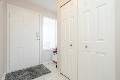 110 2460 156 Street, Surrey, BC, Surrey — Townhouse for sale