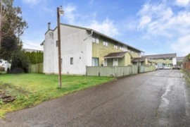 2 9342 Hazel Street, Chilliwack, BC