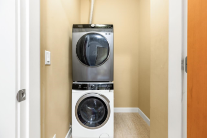 Basement Recreation Room Photo of 43 8068 207 Street, Langley, BC