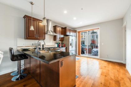 Kitchen Island Photo of 43 8068 207 Street, Langley, BC