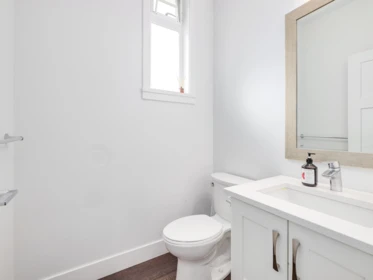 Primary Bedroom Photo of 16527 25a Avenue, Surrey, BC
