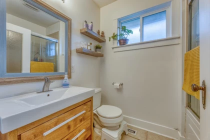 Mudroom Photo of 1227 Ioco Road, Port Moody, BC