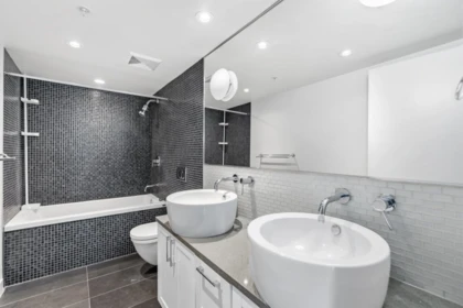 Laundry Room Photo of 301 1762 Davie Street, Vancouver, BC