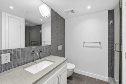 Primary Bathroom Photo of 301 1762 Davie Street, Vancouver, BC