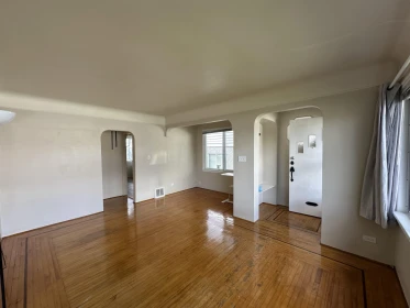 4472 Triumph Street, Burnaby, BC, Burnaby — Single Family Residence for sale