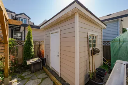 Fitness Center Photo Near 5876 139a Street, Surrey, BC