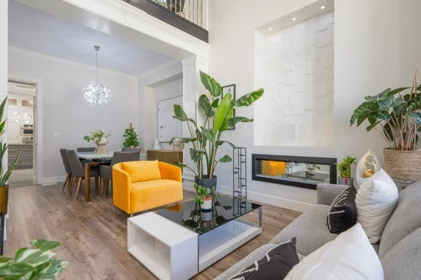 Kitchen Island Photo of 5876 139a Street, Surrey, BC