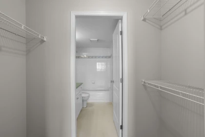 Guest Bathroom Photo of 304 33718 King Road, Abbotsford, BC