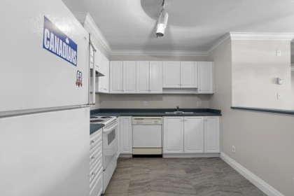 Primary Bedroom Photo of 304 33718 King Road, Abbotsford, BC