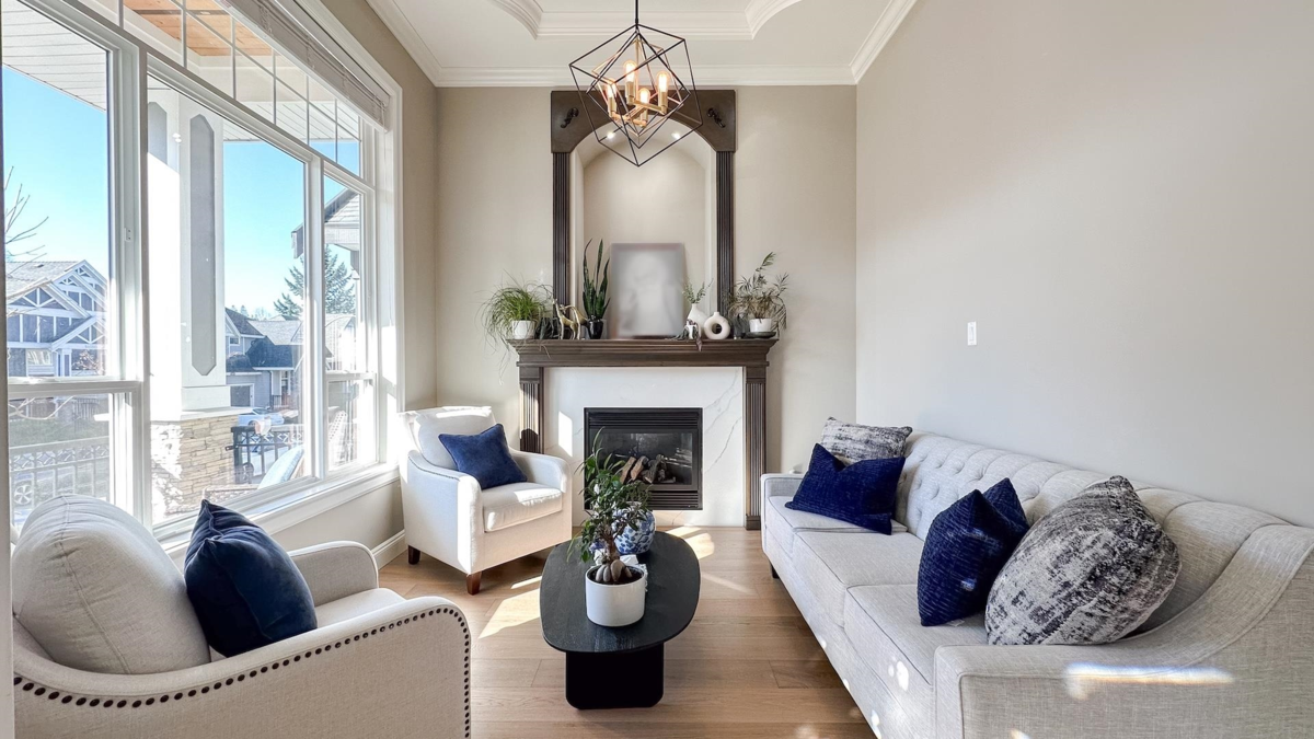 Family Room Photo of 14689 62a Avenue, Surrey, BC