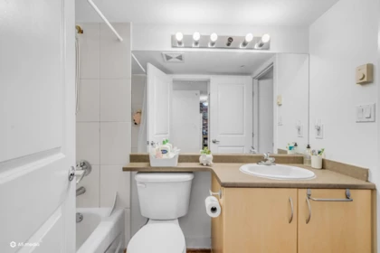 Powder Room Photo of 2508 3663 Crowley Drive, Vancouver, BC