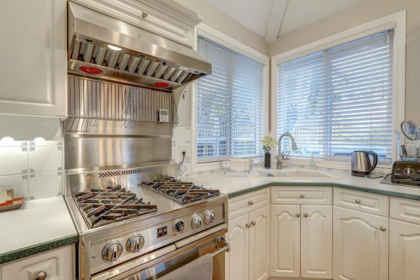Office / Den Photo of 15376 Sequoia Drive, Surrey, BC