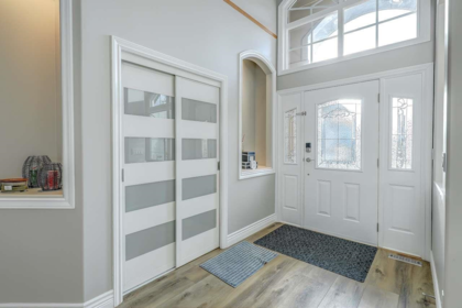 Pantry Photo of 15376 Sequoia Drive, Surrey, BC