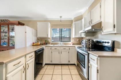 Kitchen Island Photo of 10660 Canso Crescent, Richmond, BC
