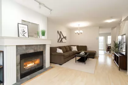 34 8888 151 Street, Surrey, BC, Surrey — Townhouse for sale