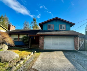 873 Poplar Lane, Gibsons, BC, Gibsons — Single Family Residence for sale