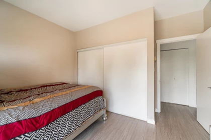 Basement Recreation Room Photo of 401 13728 108 Avenue, Surrey, BC