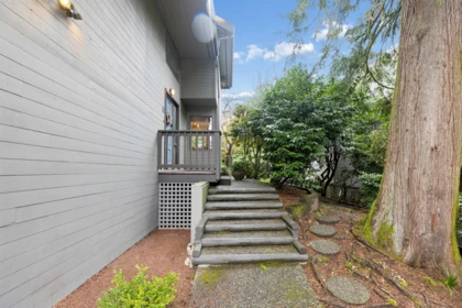 4306 Naughton Avenue, North Vancouver, BC, North Vancouver — Townhouse for sale