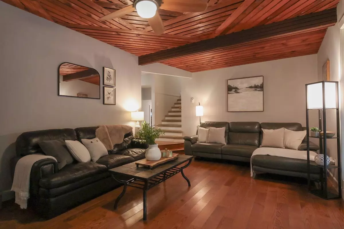 Family Room Photo of 11277 Graham Street, Maple Ridge, BC