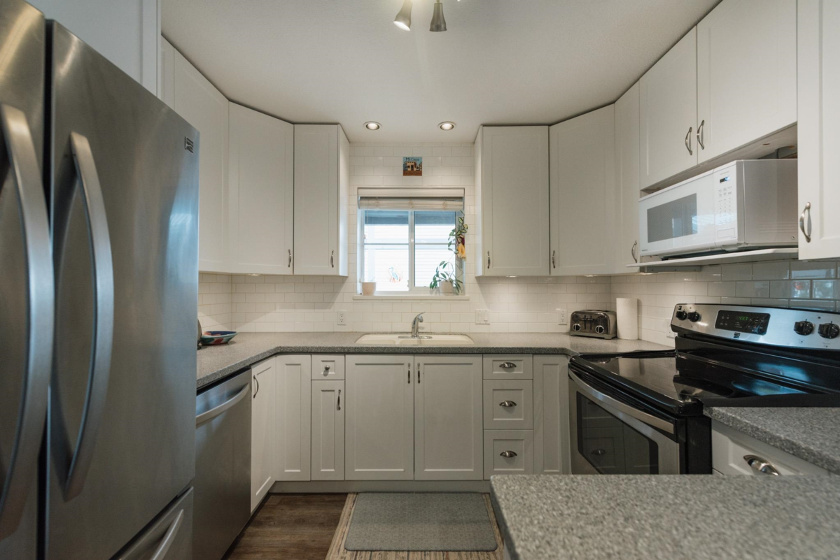 Dining Area Photo of 45 689 Park Road, Gibsons, BC