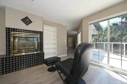 Entry Foyer Photo of 6339 Canada Way, Burnaby, BC
