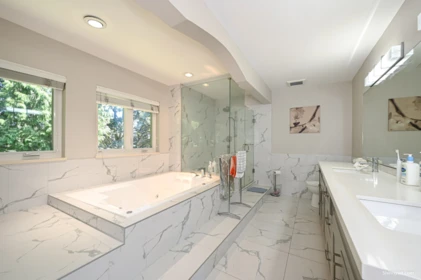 Hallway Photo of 6339 Canada Way, Burnaby, BC