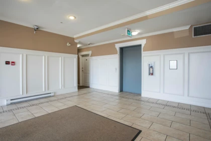 Staircase Photo of 302 22363 Selkirk Avenue, Maple Ridge, BC