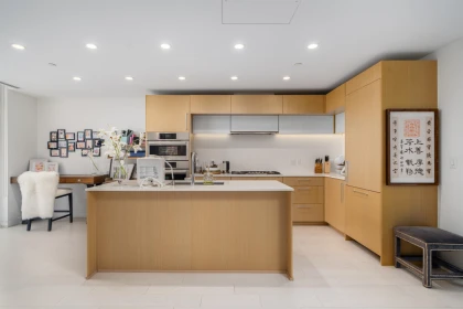 Office / Den Photo of 319 5580 No. 3 Road, Richmond, BC