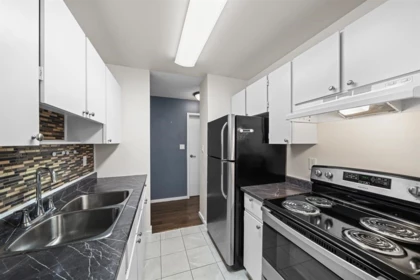 315 1850 E Southmere Crescent, Surrey, BC, Surrey — Apartment/Condo for sale