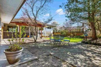 Outdoor Kitchen Photo of 9763 Heather Street, Chilliwack, BC