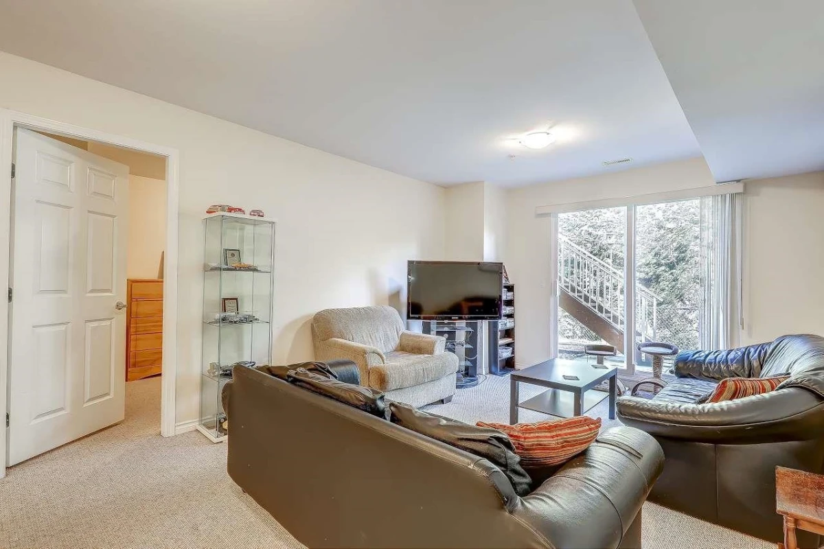 Living Room Photo of 14 1108 Riverside Close, Port Coquitlam, BC