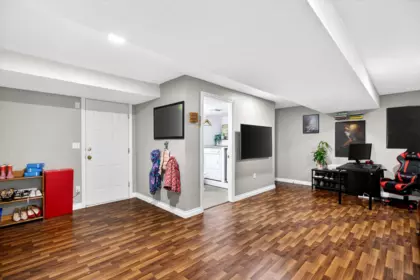 Laundry Room Photo of 205 1180 Falcon Drive, Coquitlam, BC
