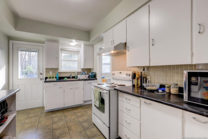 Loft / Bonus Room Photo of 2016 W 48th Avenue, Vancouver, BC
